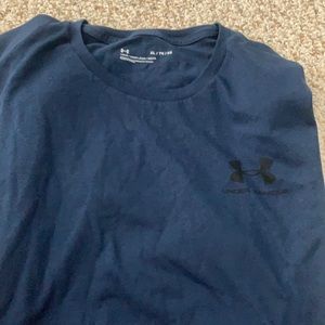 Mens Under Armour Cotton tee worn once
